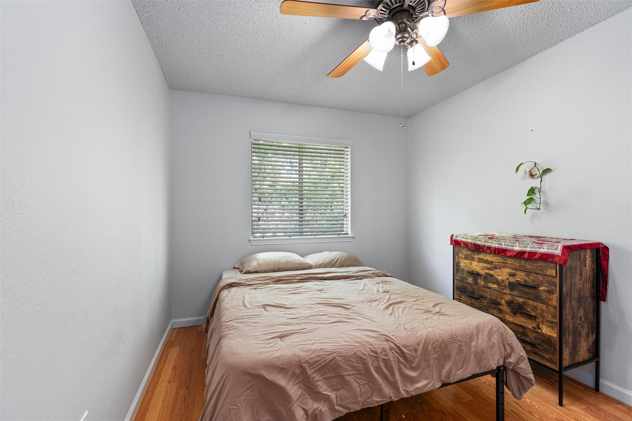 1406 Green Terrace Dr Property Photo 22