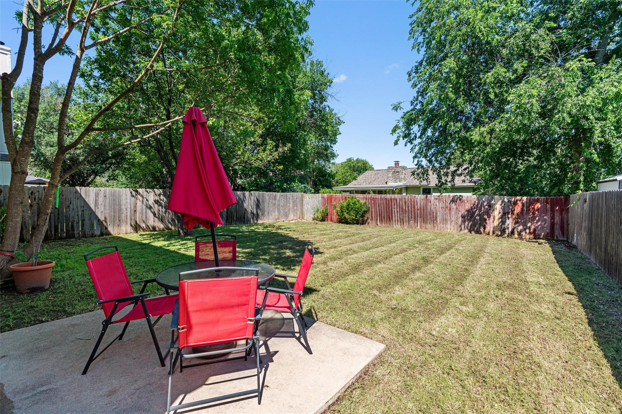 1406 Green Terrace Dr Property Photo 26