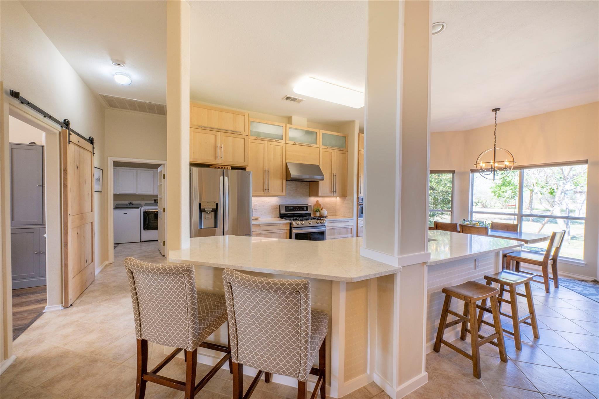 204 Plantation Dr Property Photo 8