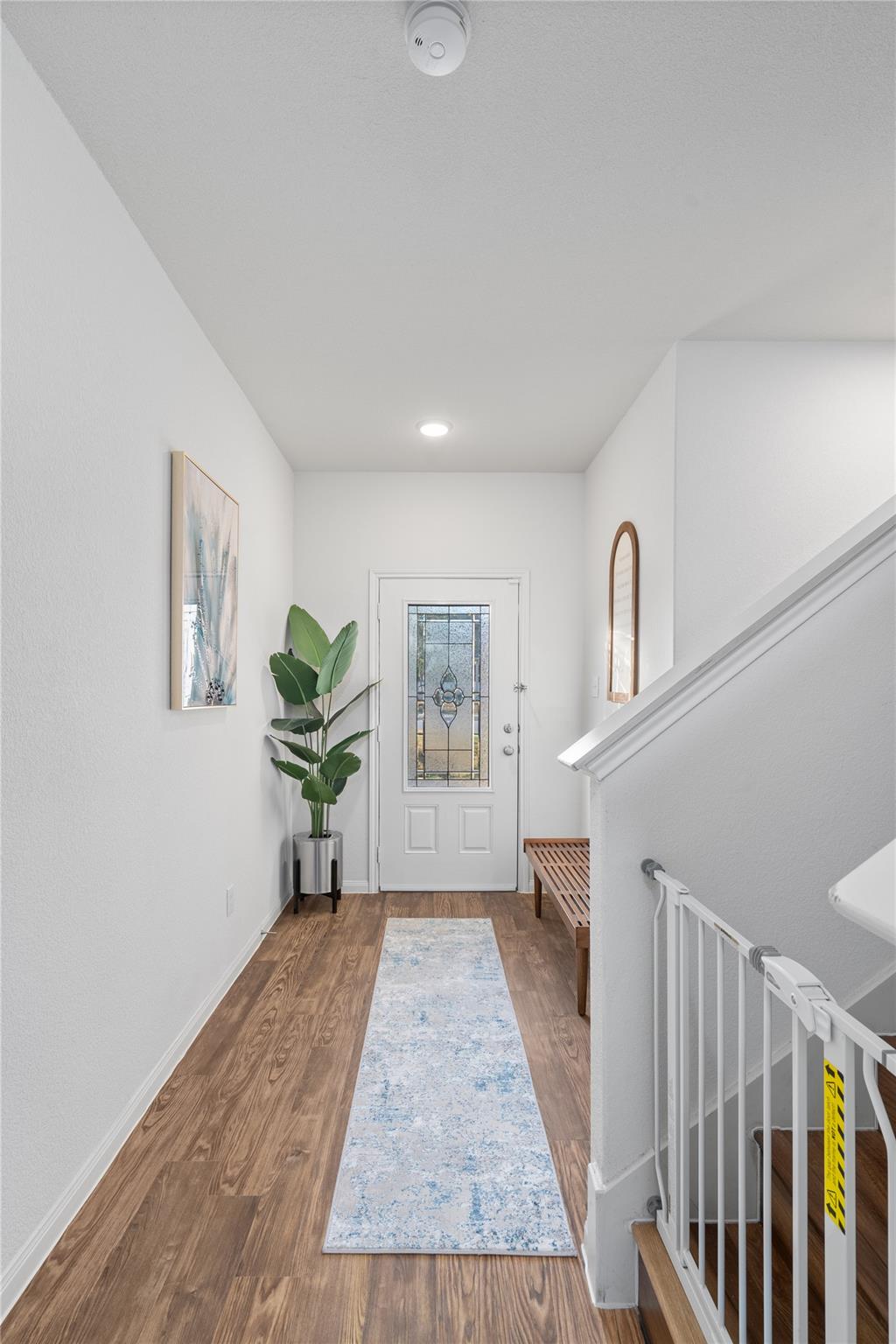 20205 Grover Cleveland Way Property Photo 4