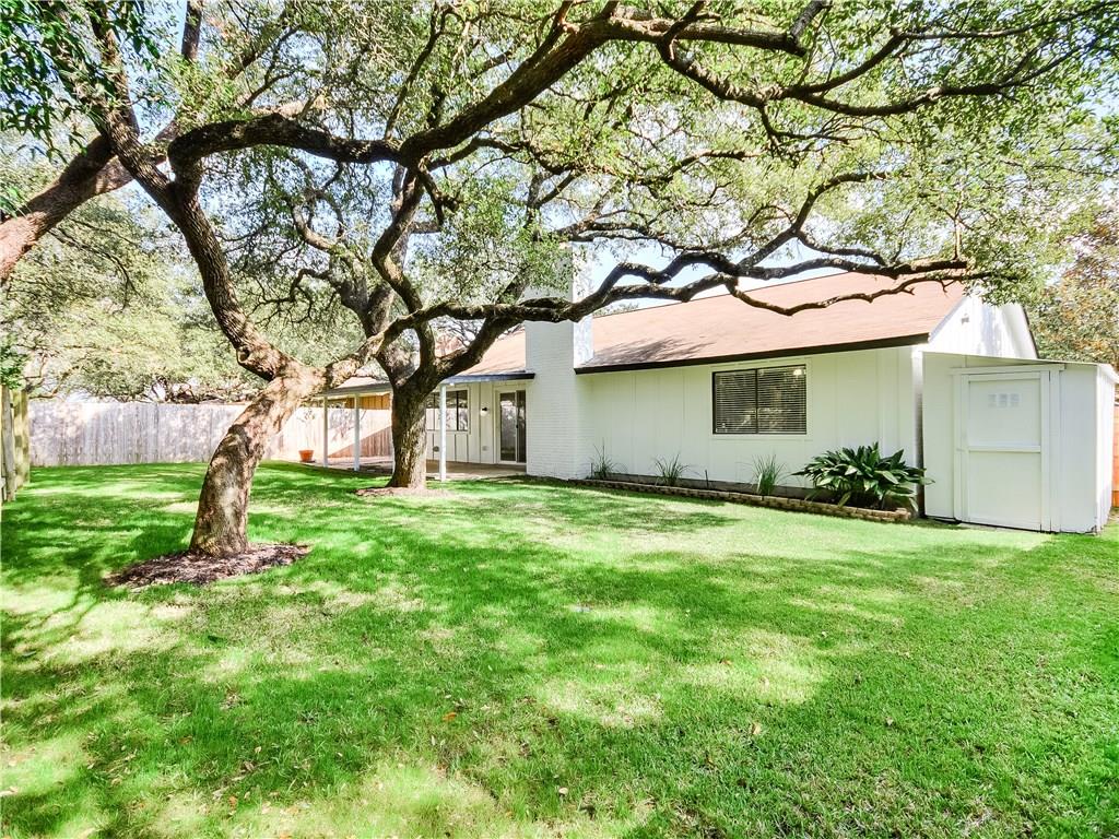 11718 Spotted Horse Dr Property Photo 2