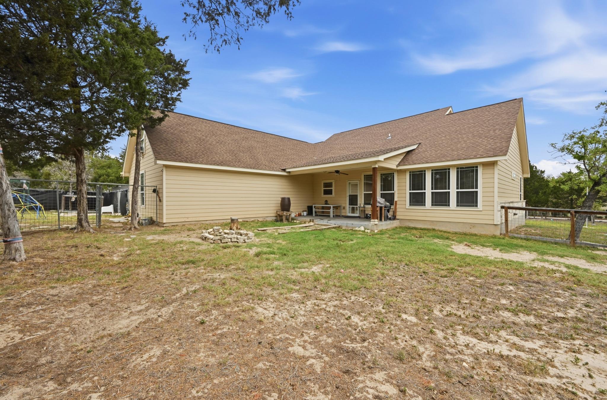 202 Cedar Hills Dr Property Photo 29