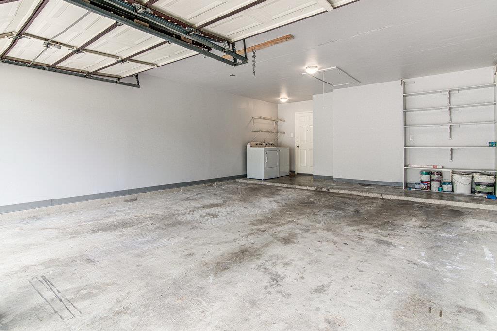 12111 Missel Thrush Ct Property Photo 10