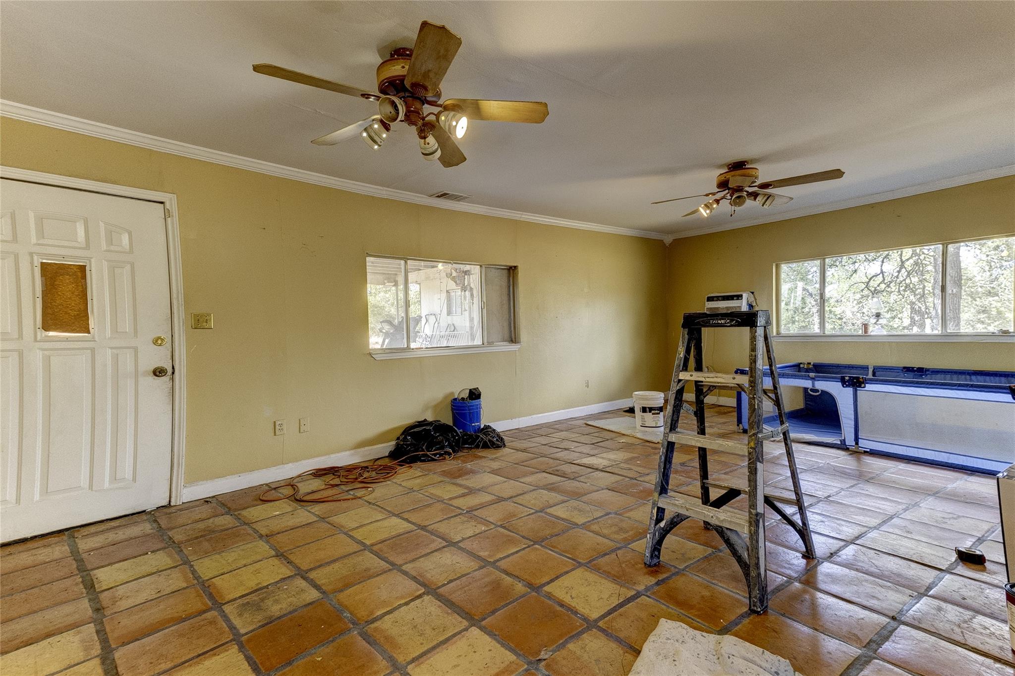 358 Elm Forest Loop Property Photo 8