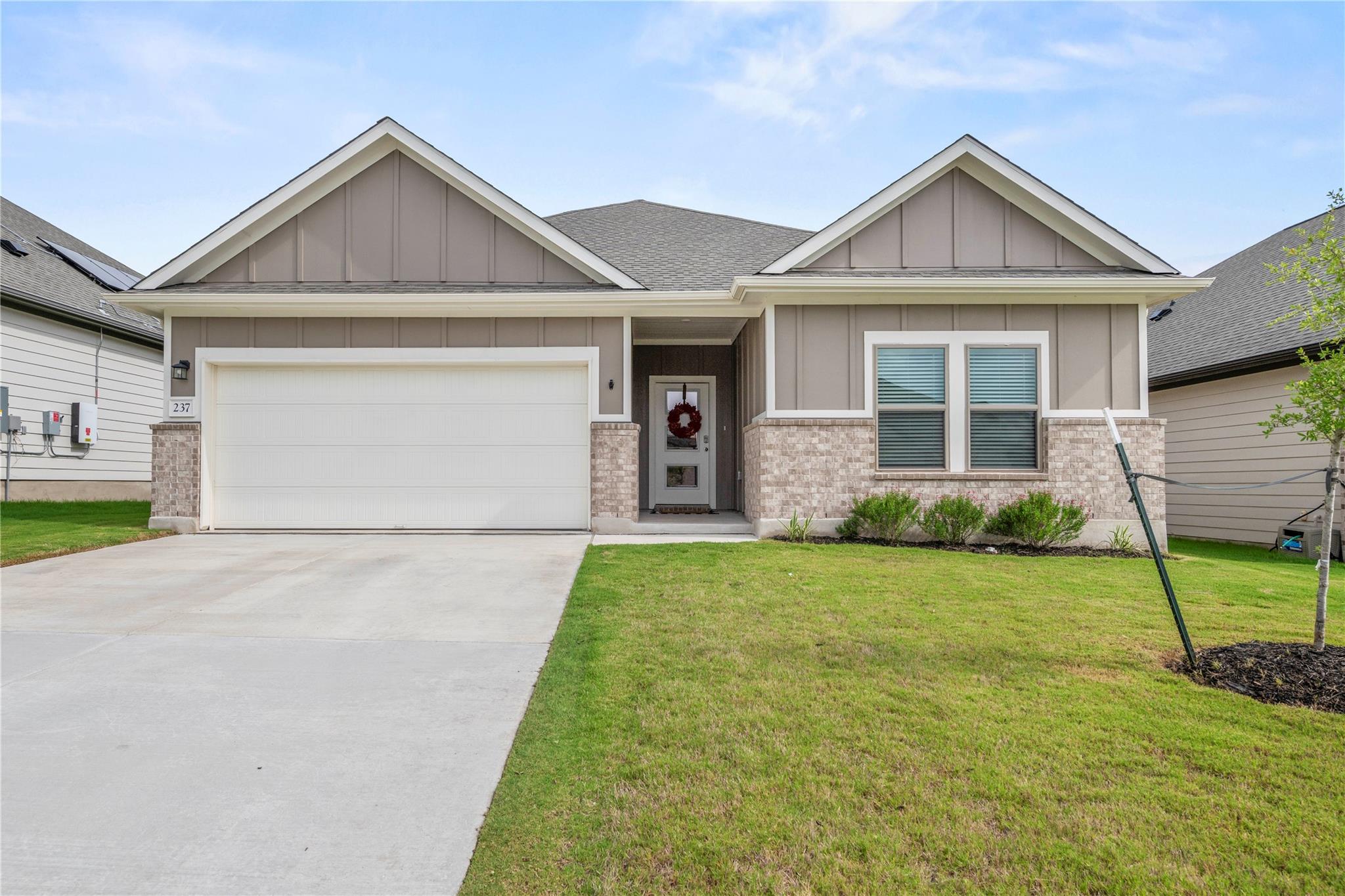 237 Little Green Trl Property Photo 1