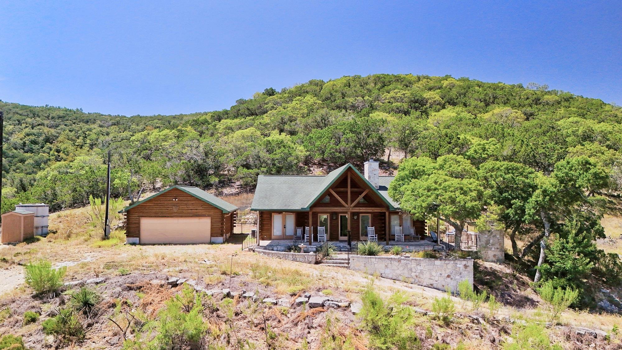 1316 Indian Creek Rd Property Photo 4