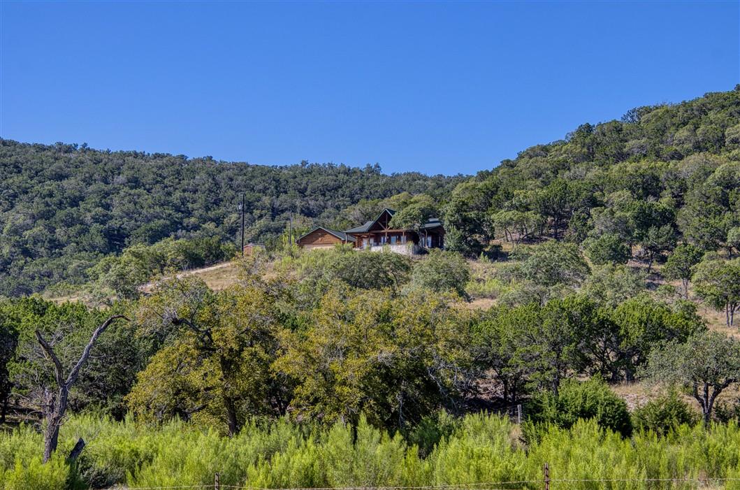 1316 Indian Creek Rd Property Photo 7