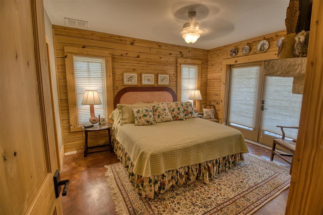1316 Indian Creek Rd Property Photo 29