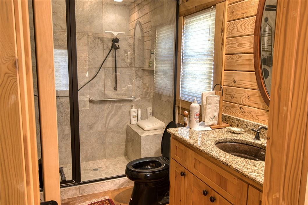 1316 Indian Creek Rd Property Photo 31