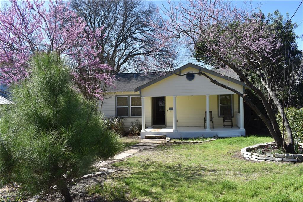 2109 Wright St Property Photo 1