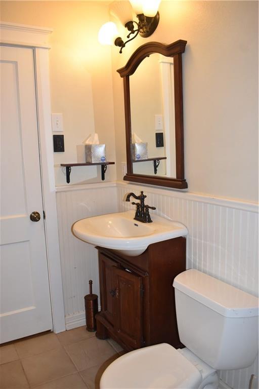 2109 Wright St Property Photo 12