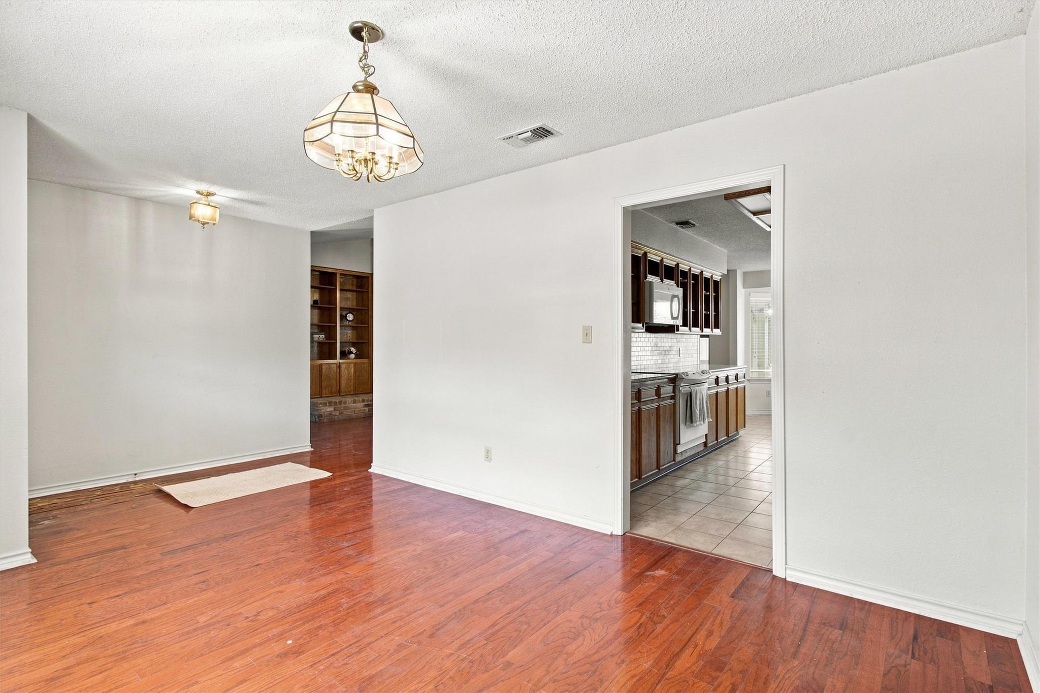 13402 Ramrod Dr Property Photo 8