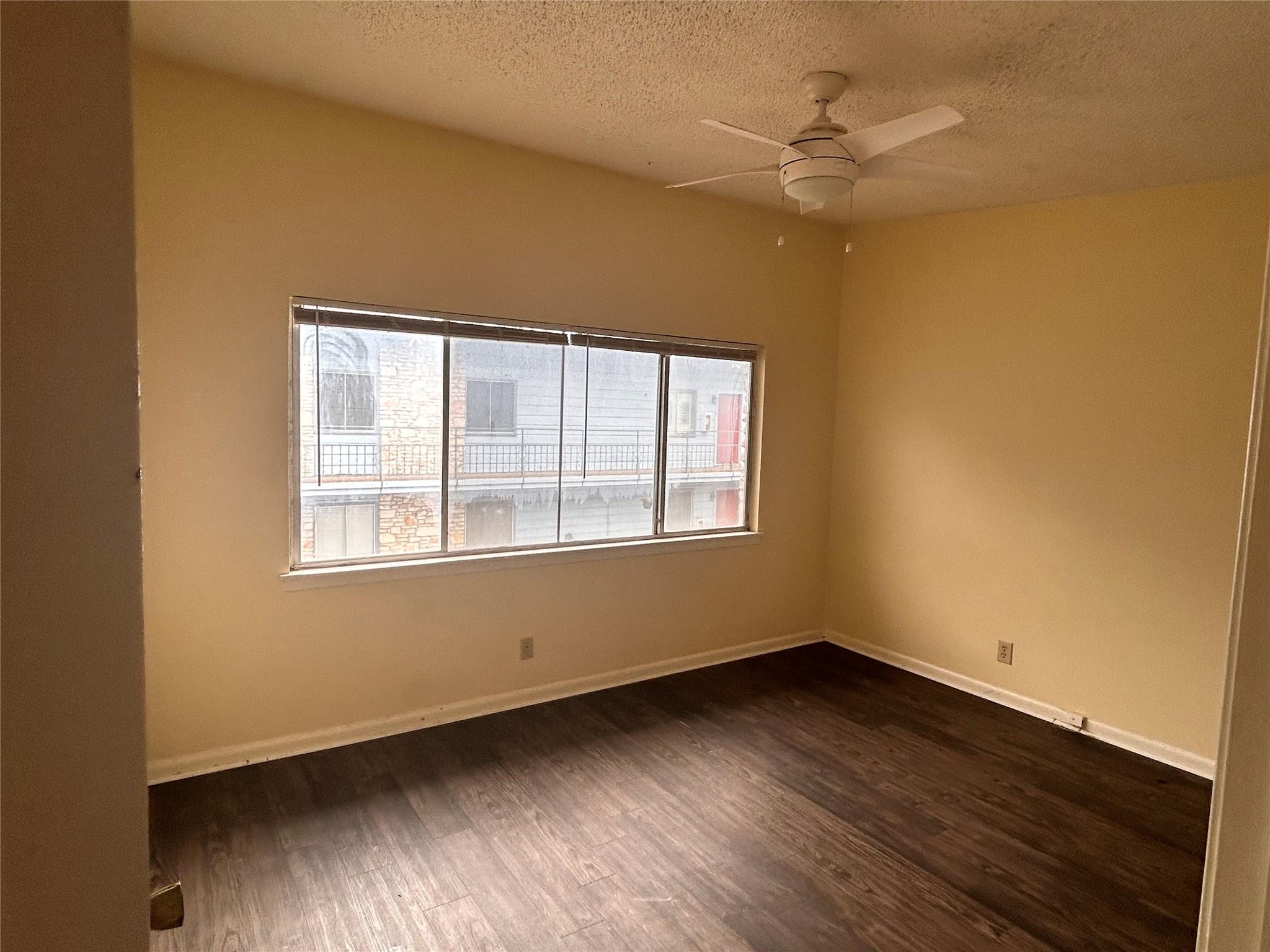 2408 Longview St #202 Property Photo 2