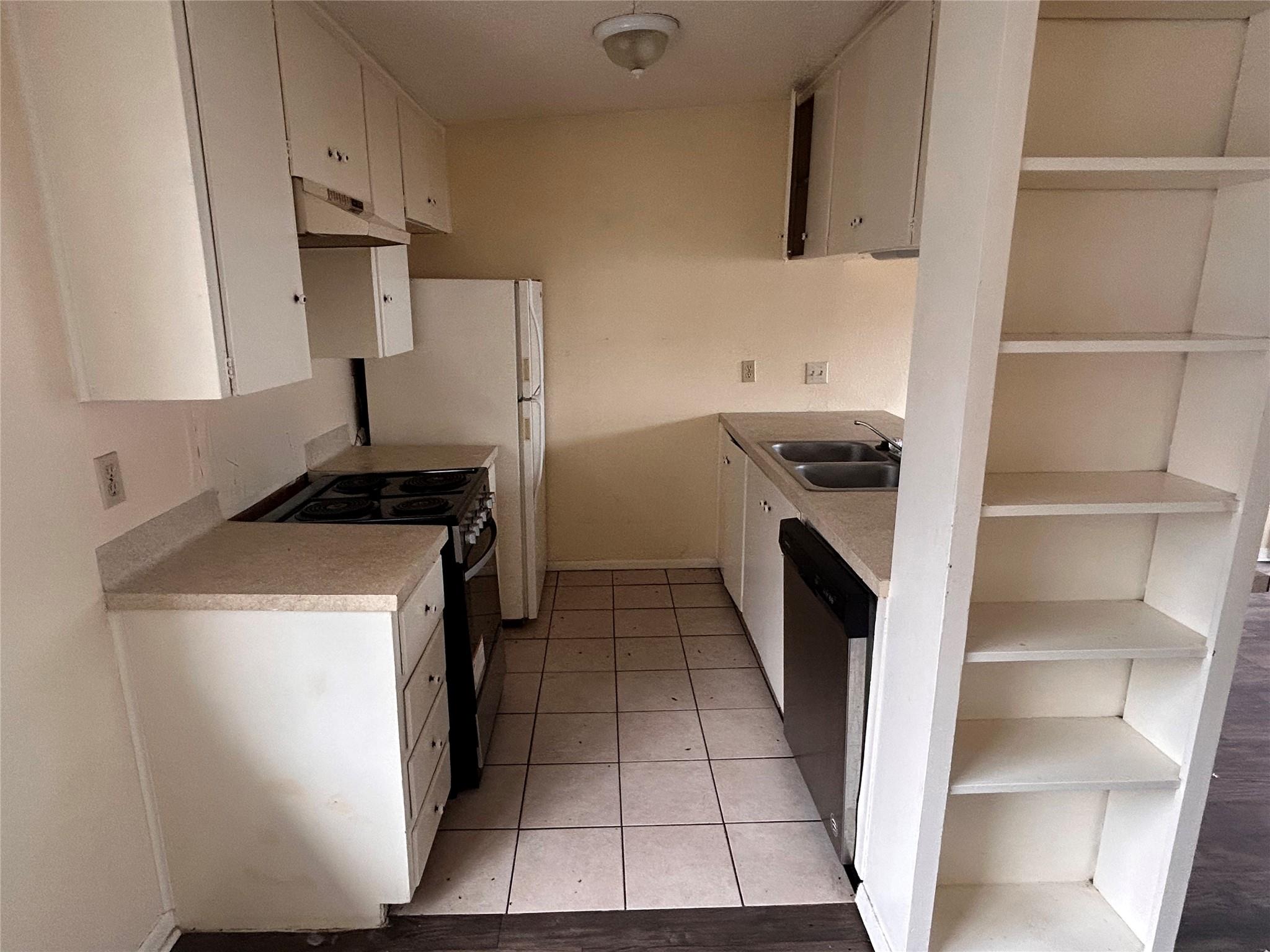 2408 Longview St #202 Property Photo 4