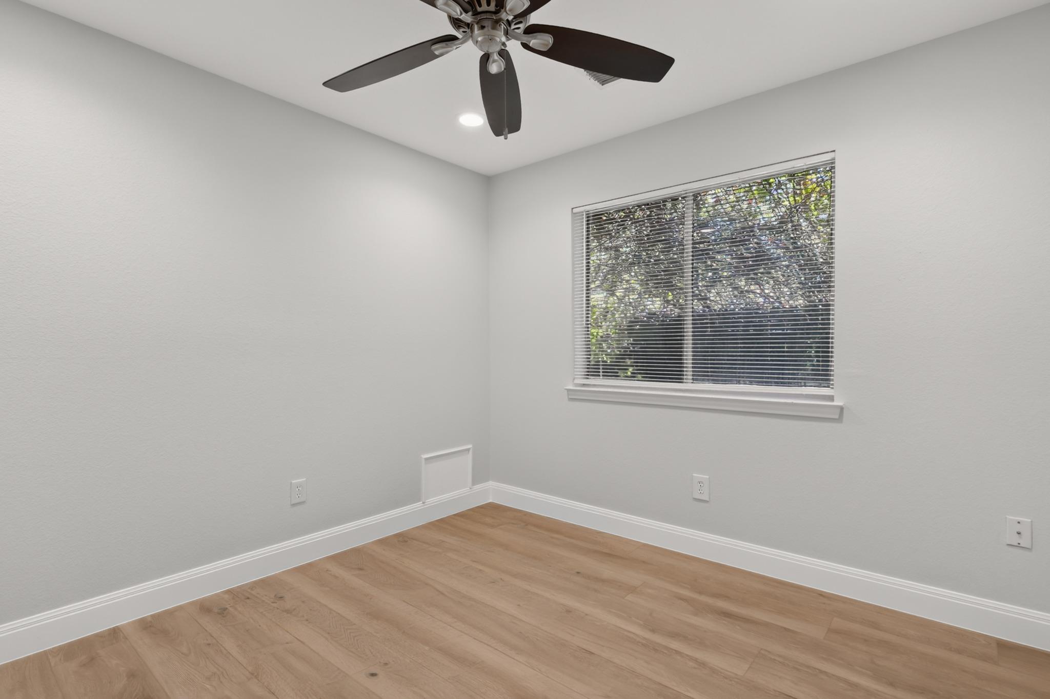 13536 Anarosa Loop Property Photo 24