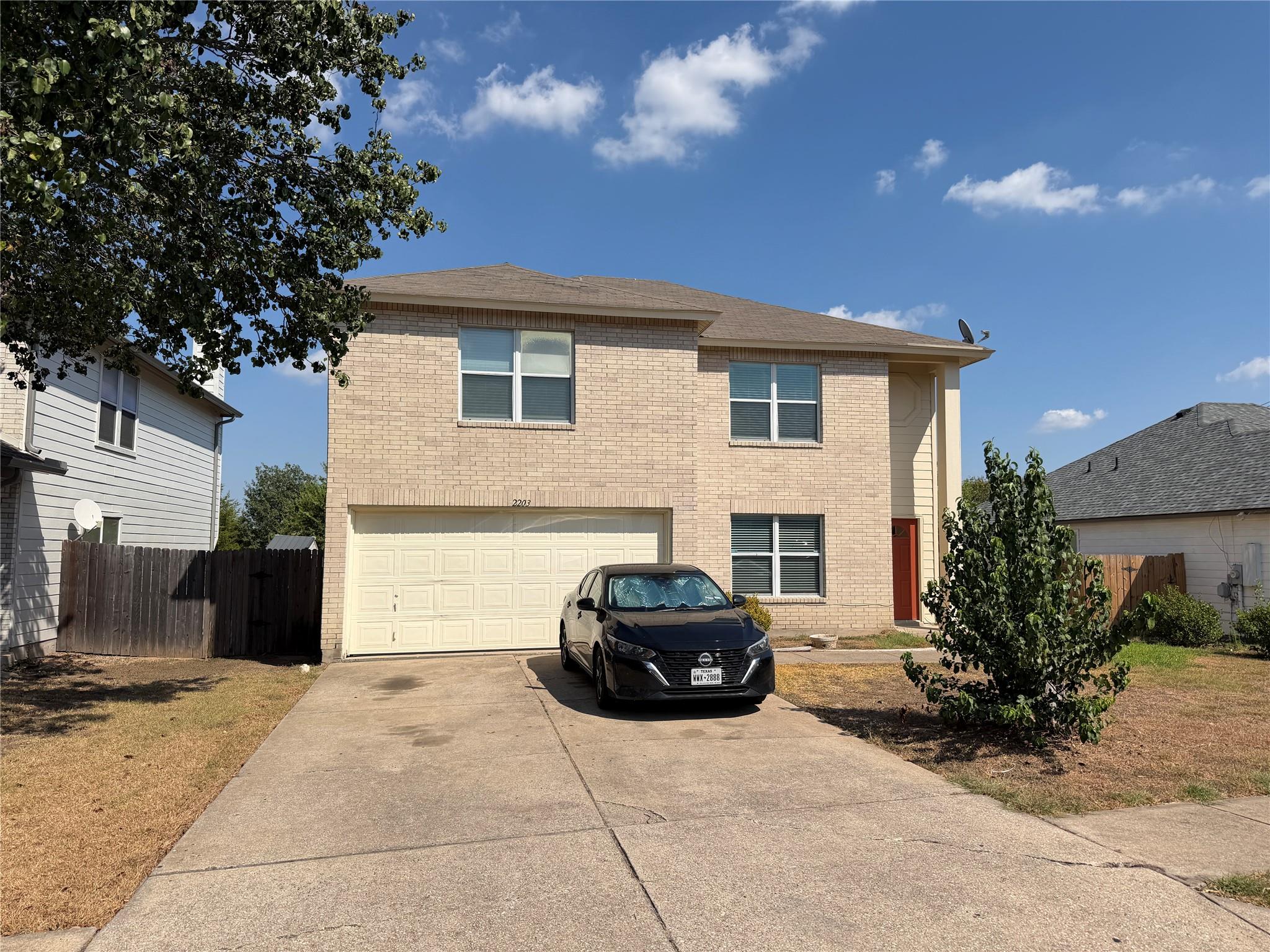 2203 Bluebonnet Dr Property Photo 1