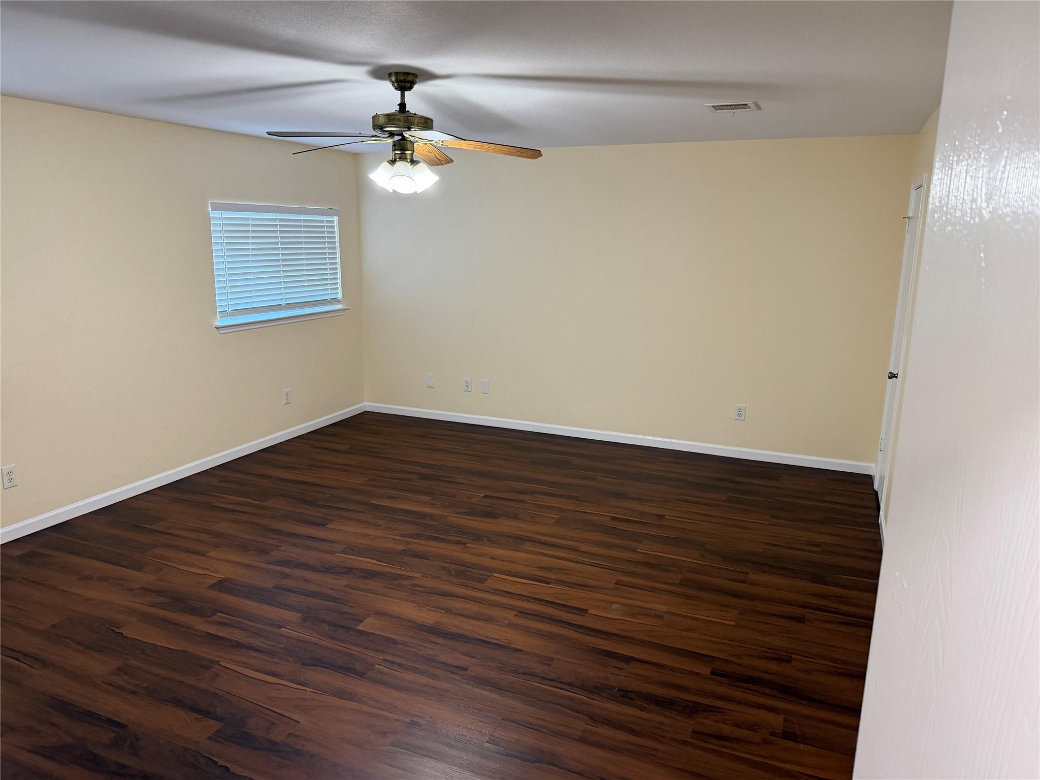 2203 Bluebonnet Dr Property Photo 11