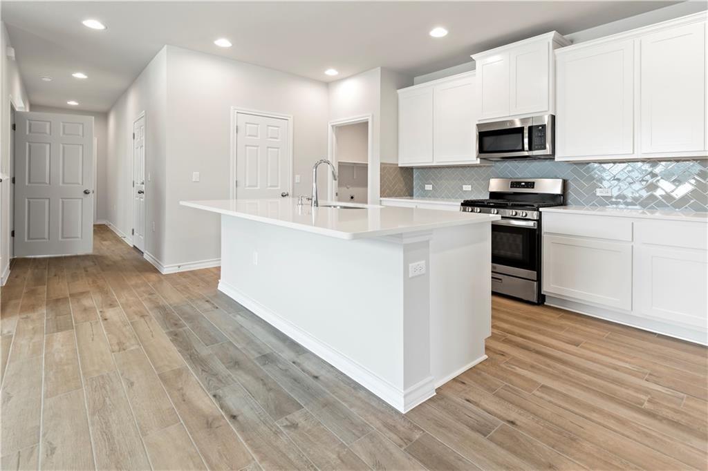 1807 Adobe Walls Way Property Photo 10