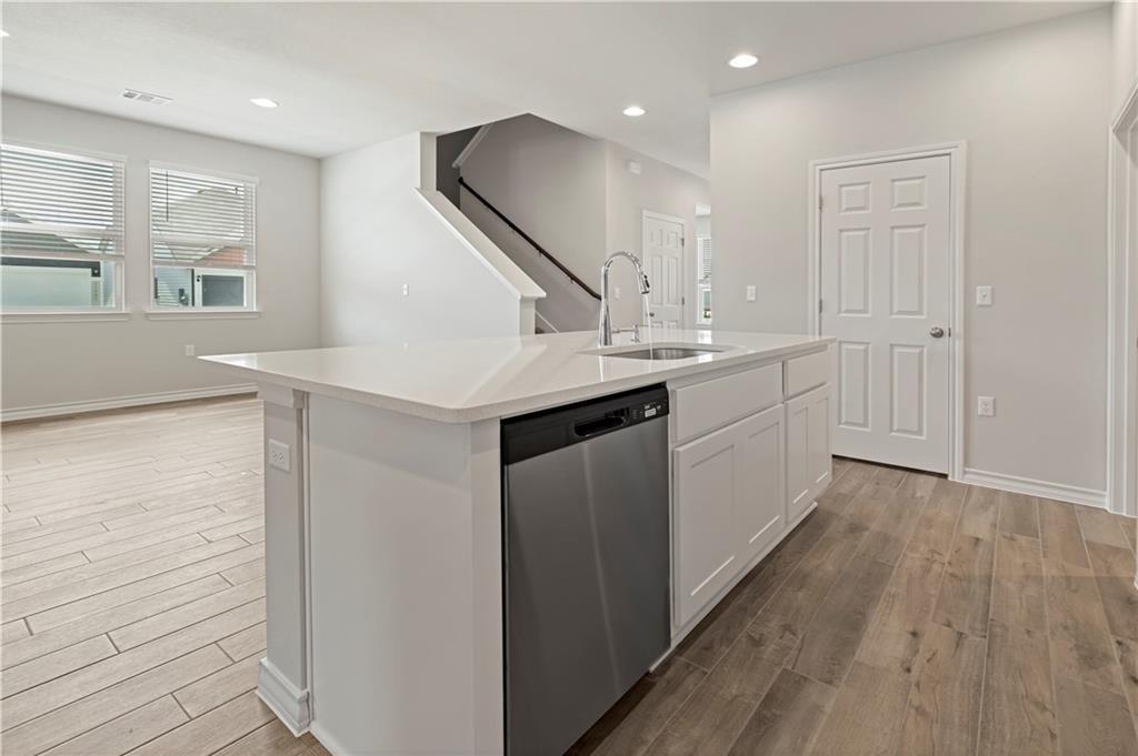1807 Adobe Walls Way Property Photo 12