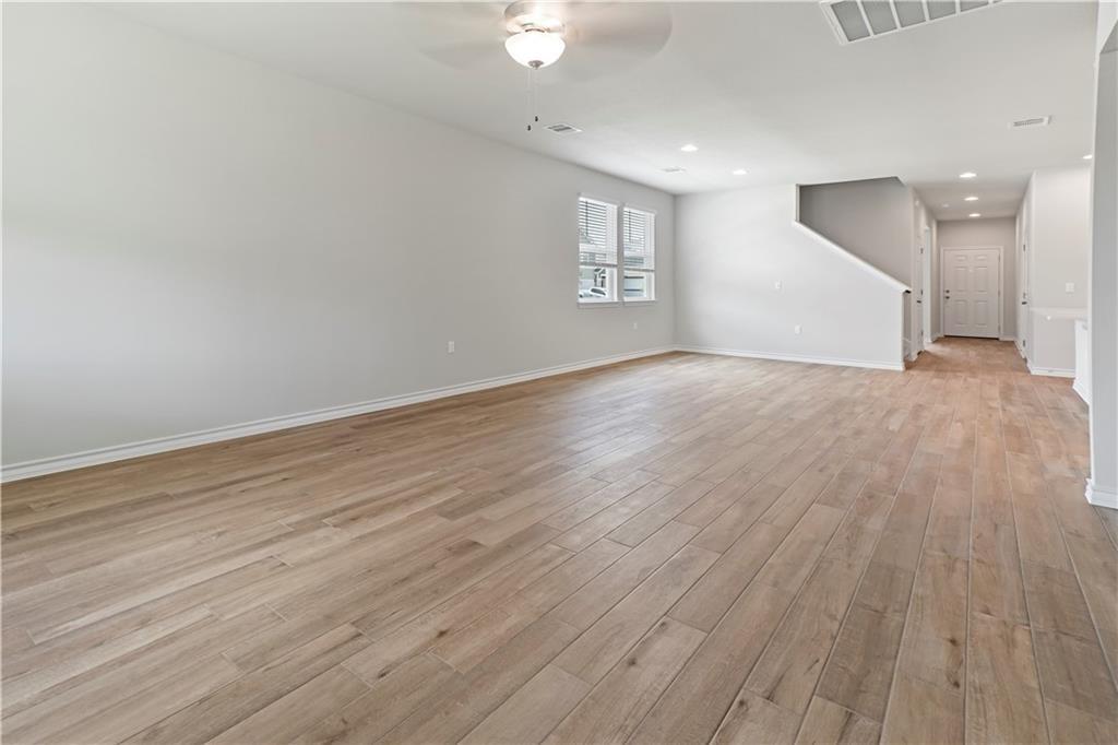 1807 Adobe Walls Way Property Photo 16