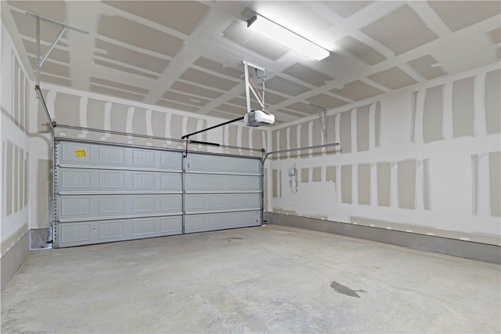 1807 Adobe Walls Way Property Photo 33