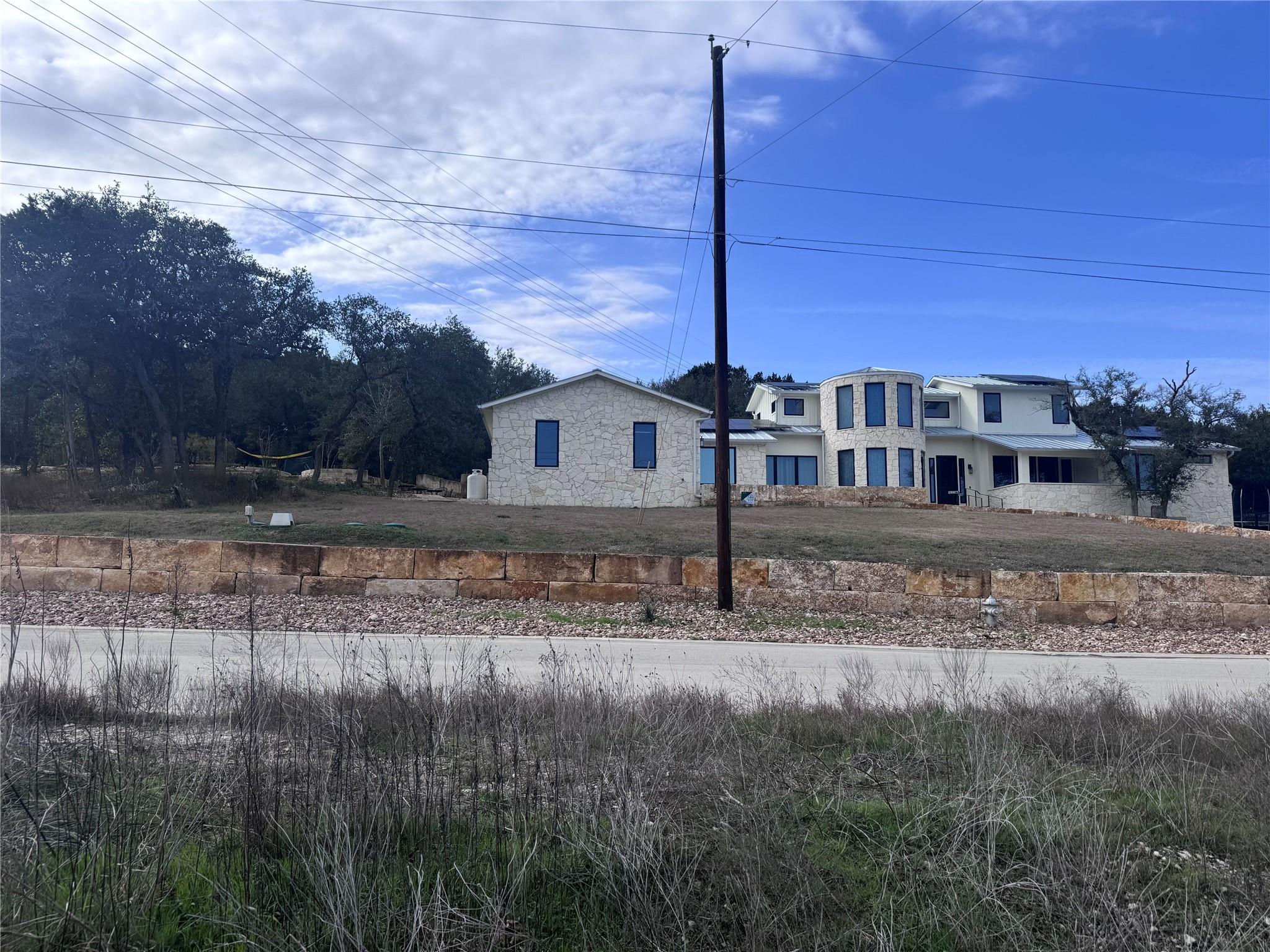 1803 Lipan Trl Property Photo 11