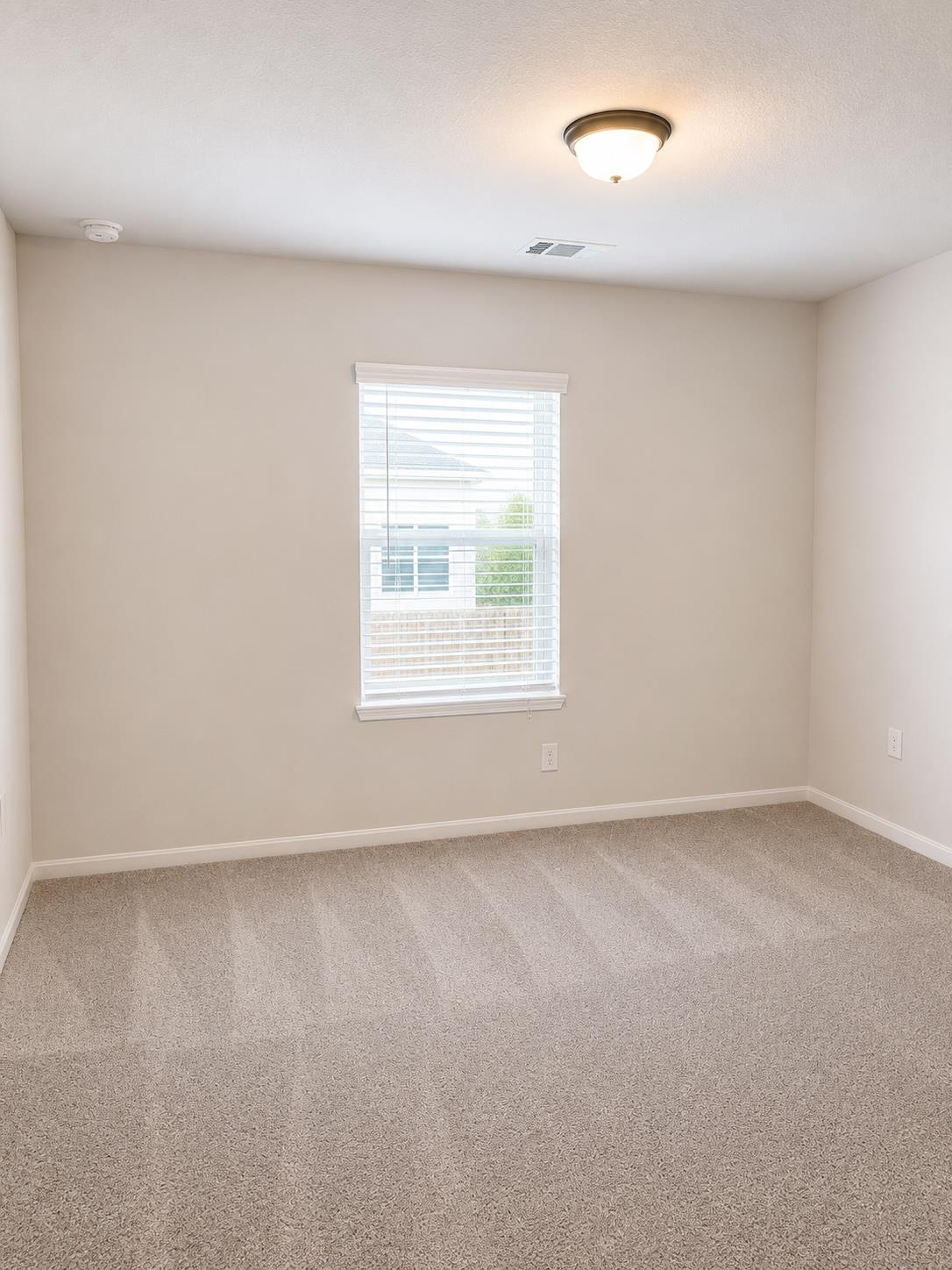 180 Olympic Park Dr Property Photo 9