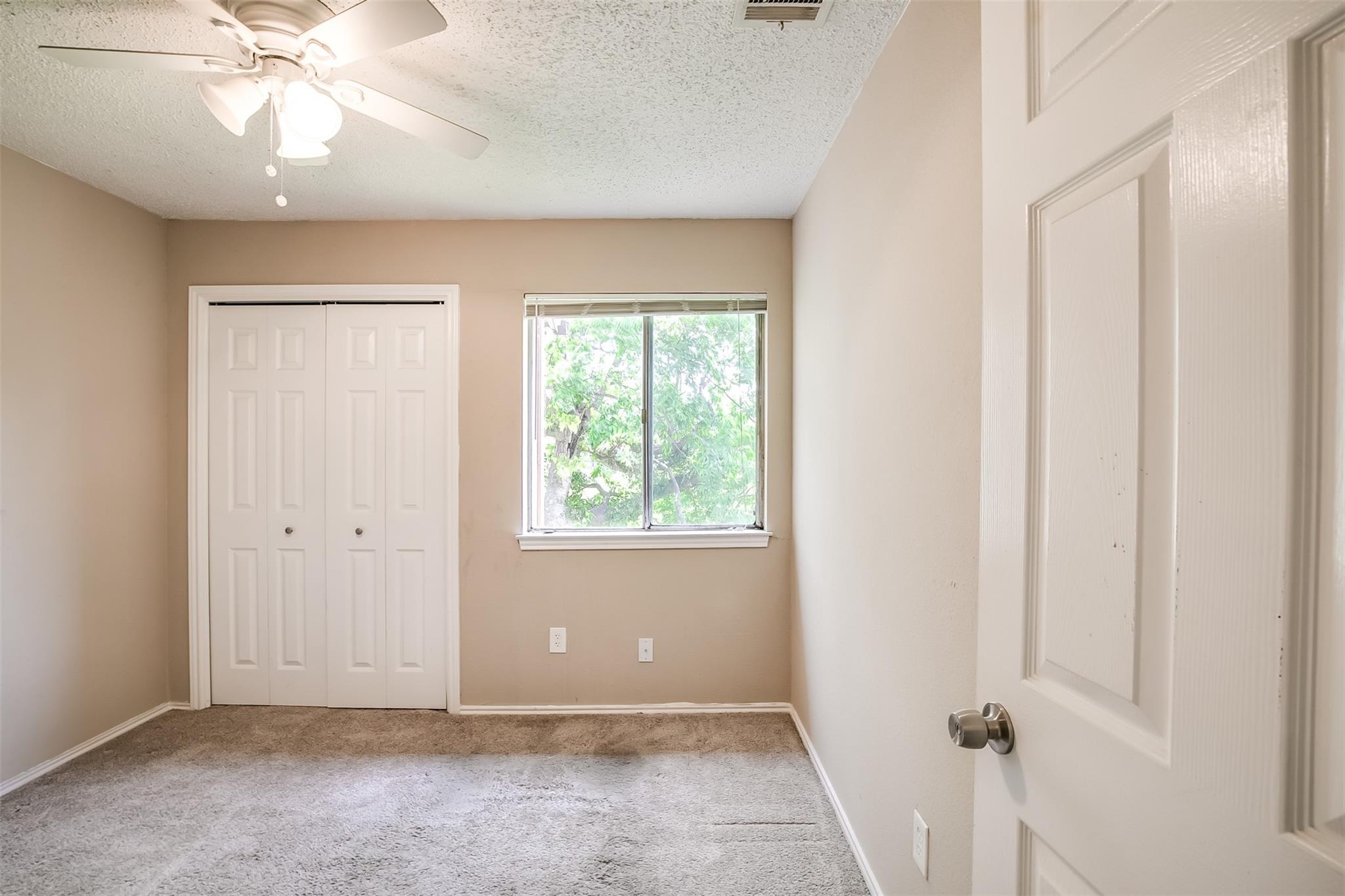 8419 Riverstone Dr #d Property Photo 12