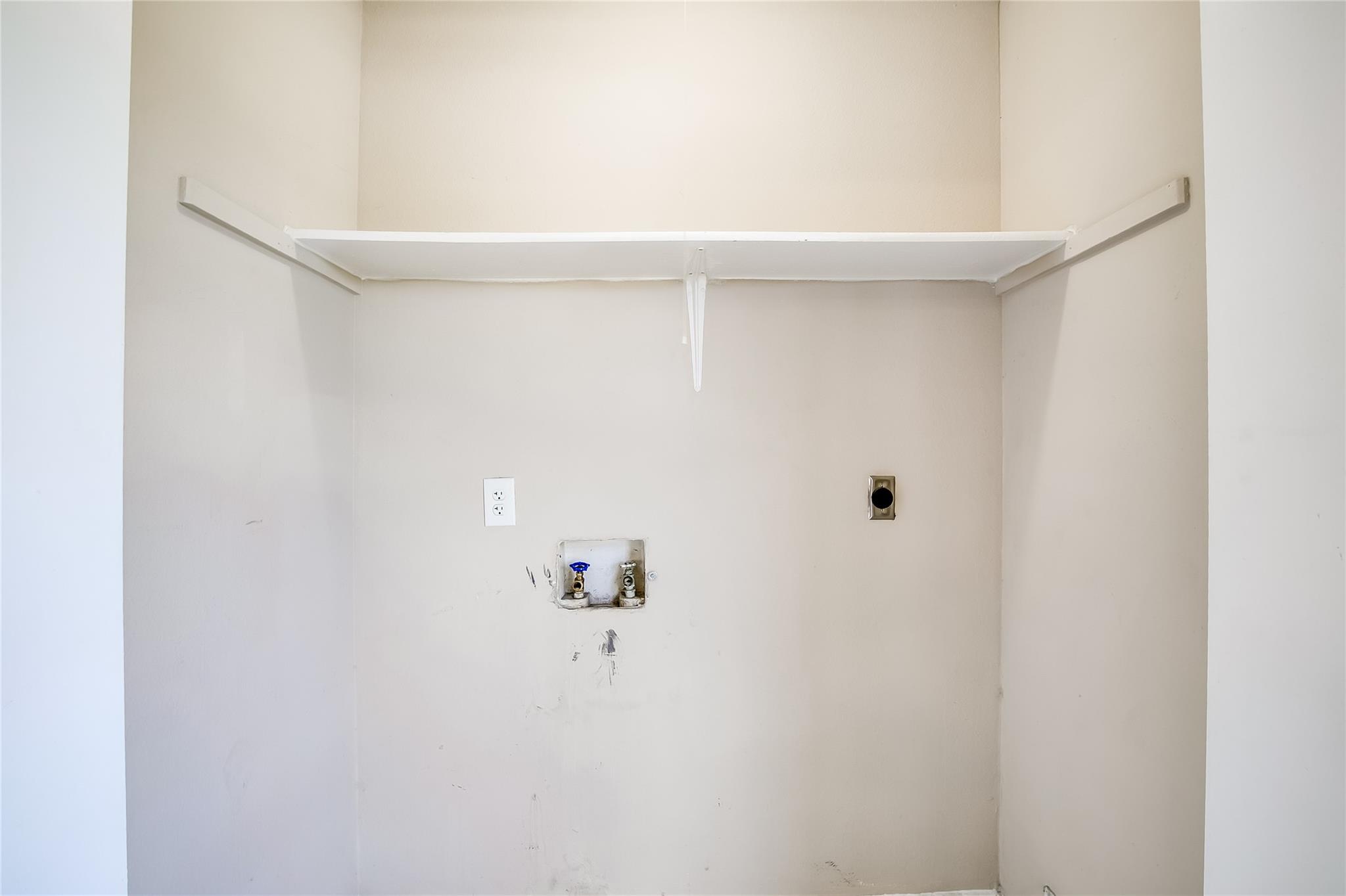 8419 Riverstone Dr #d Property Photo 13