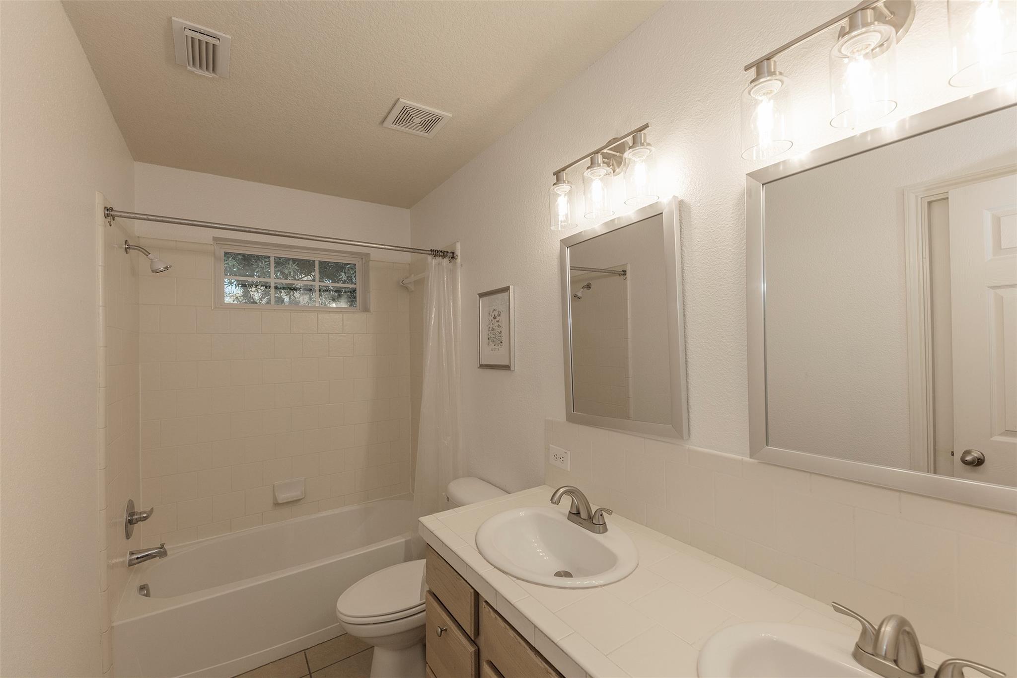 4217 Kellywood Dr Property Photo 9