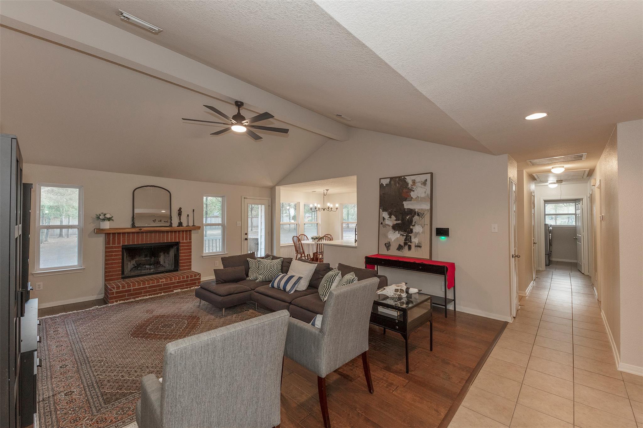 4217 Kellywood Dr Property Photo 20