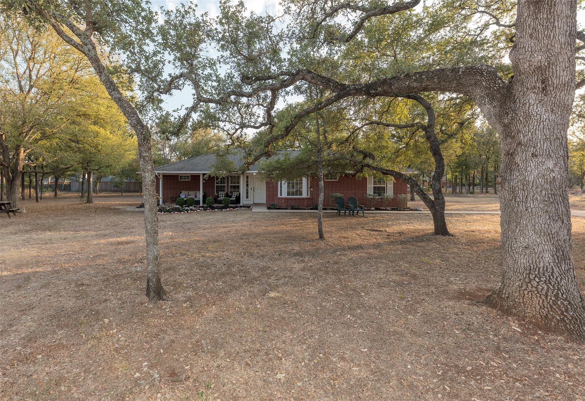 4217 Kellywood Dr Property Photo 28