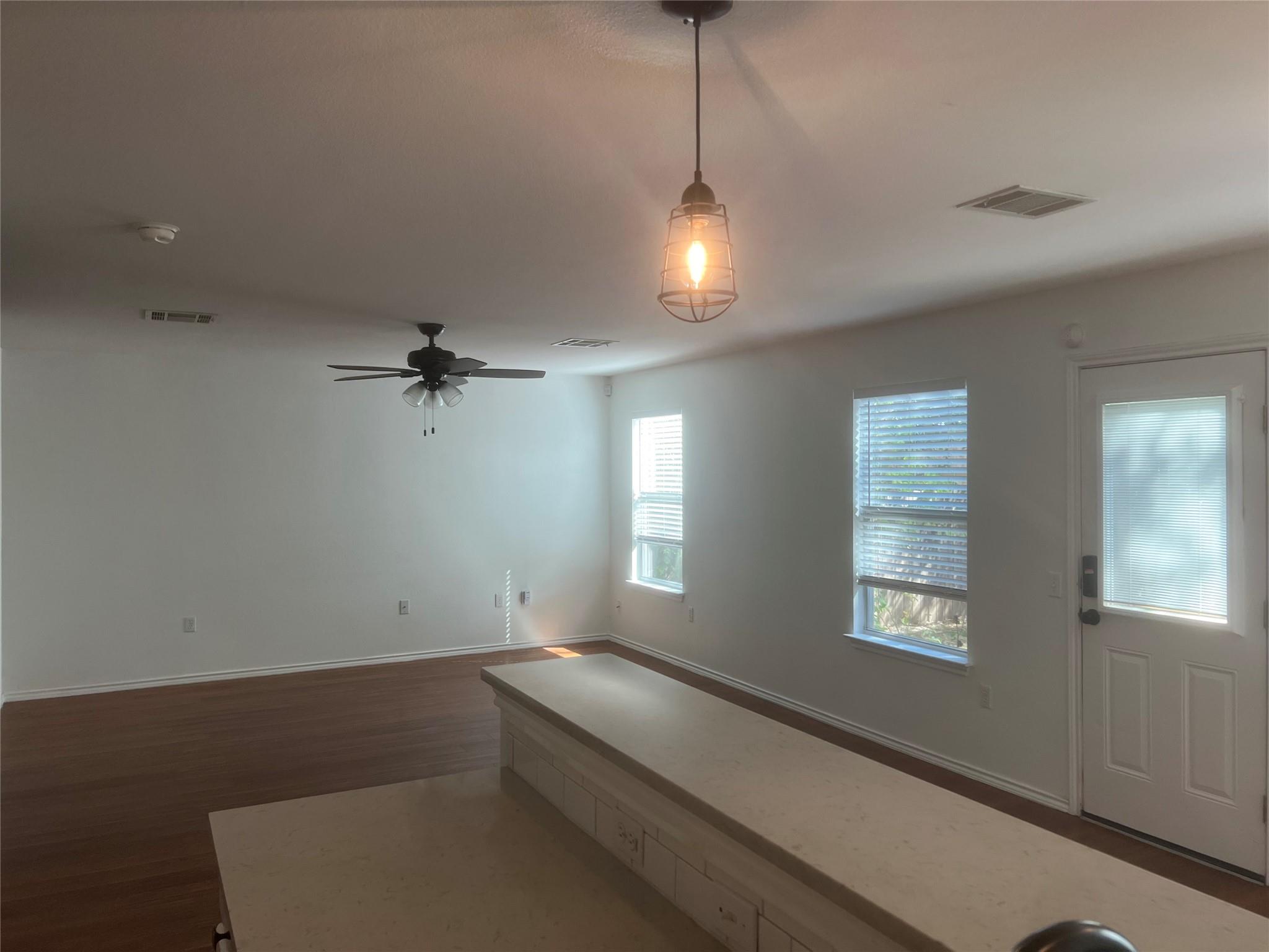8511 Davis Oaks Trl Property Photo 8
