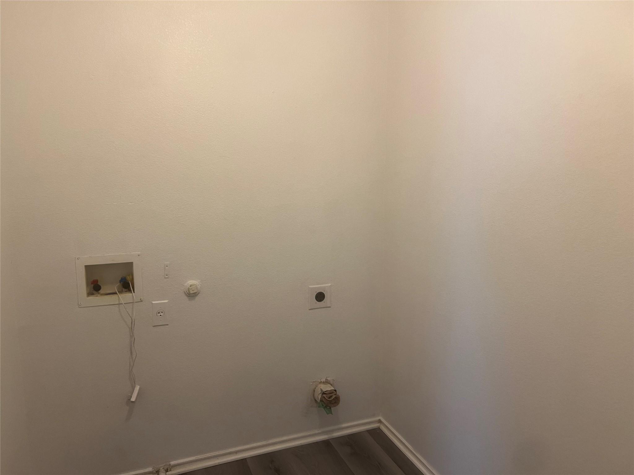 8511 Davis Oaks Trl Property Photo 13