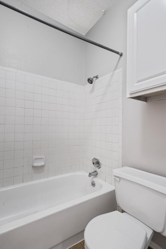 12166 Metric Blvd #2013 Property Photo 13