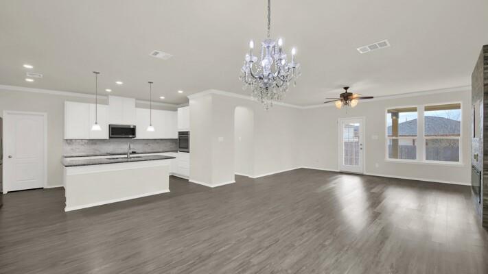 12505 Franklin D Roosevelt St Property Photo 10