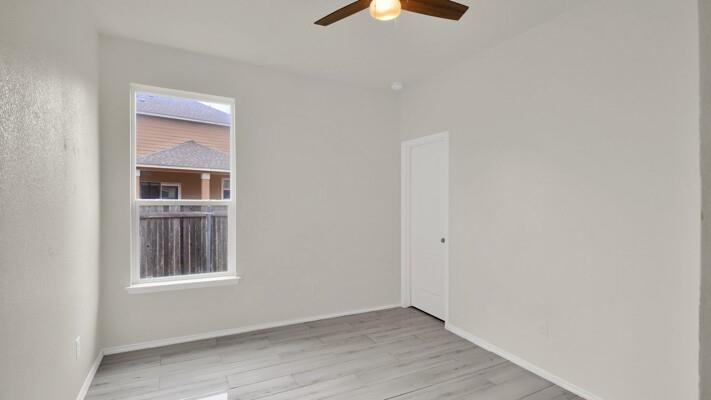 12505 Franklin D Roosevelt St Property Photo 23