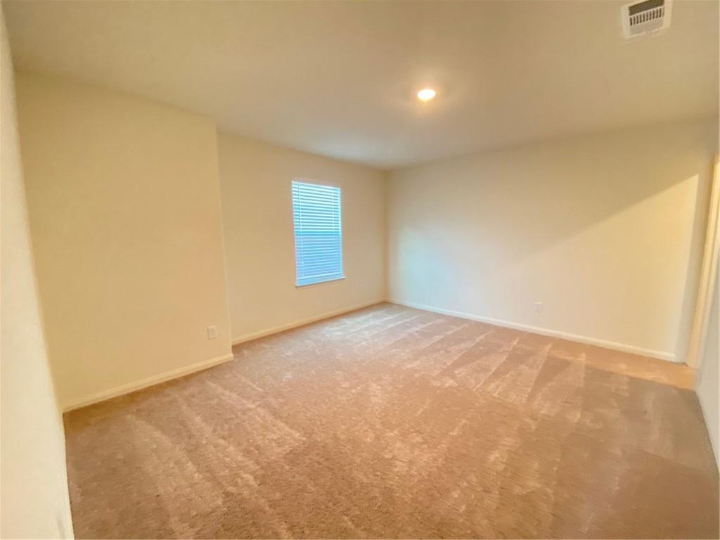 325 Crescent Park Dr Property Photo 23