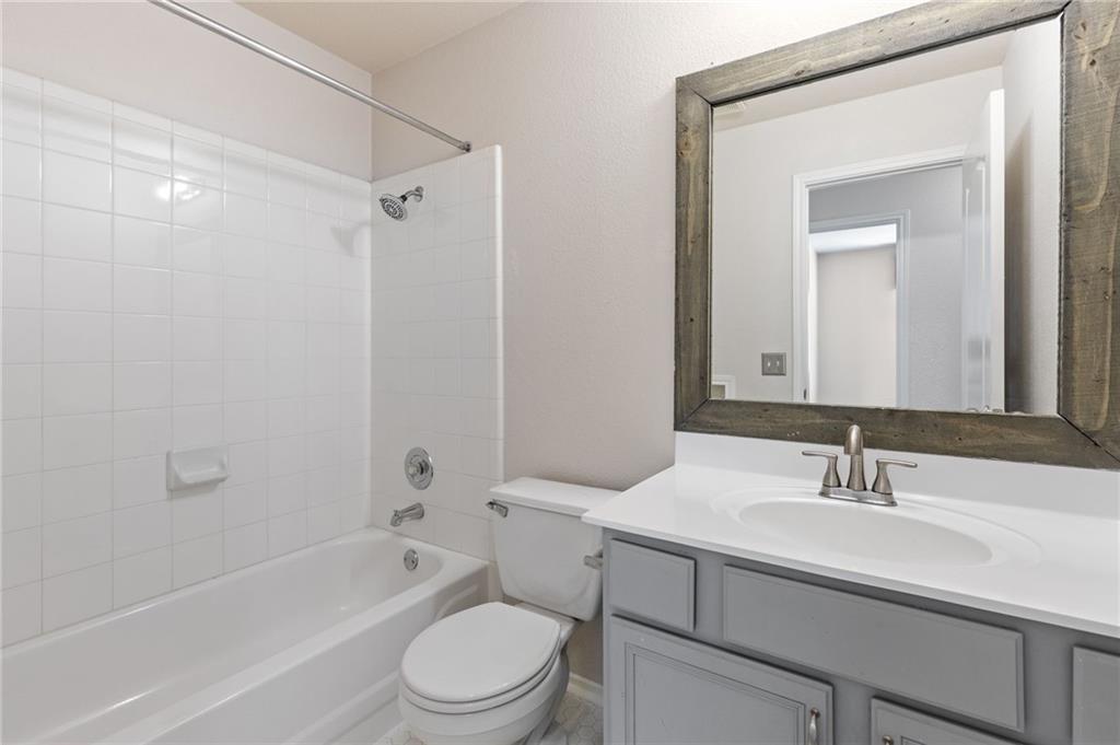 1112 Red Ranch Cir Property Photo 17