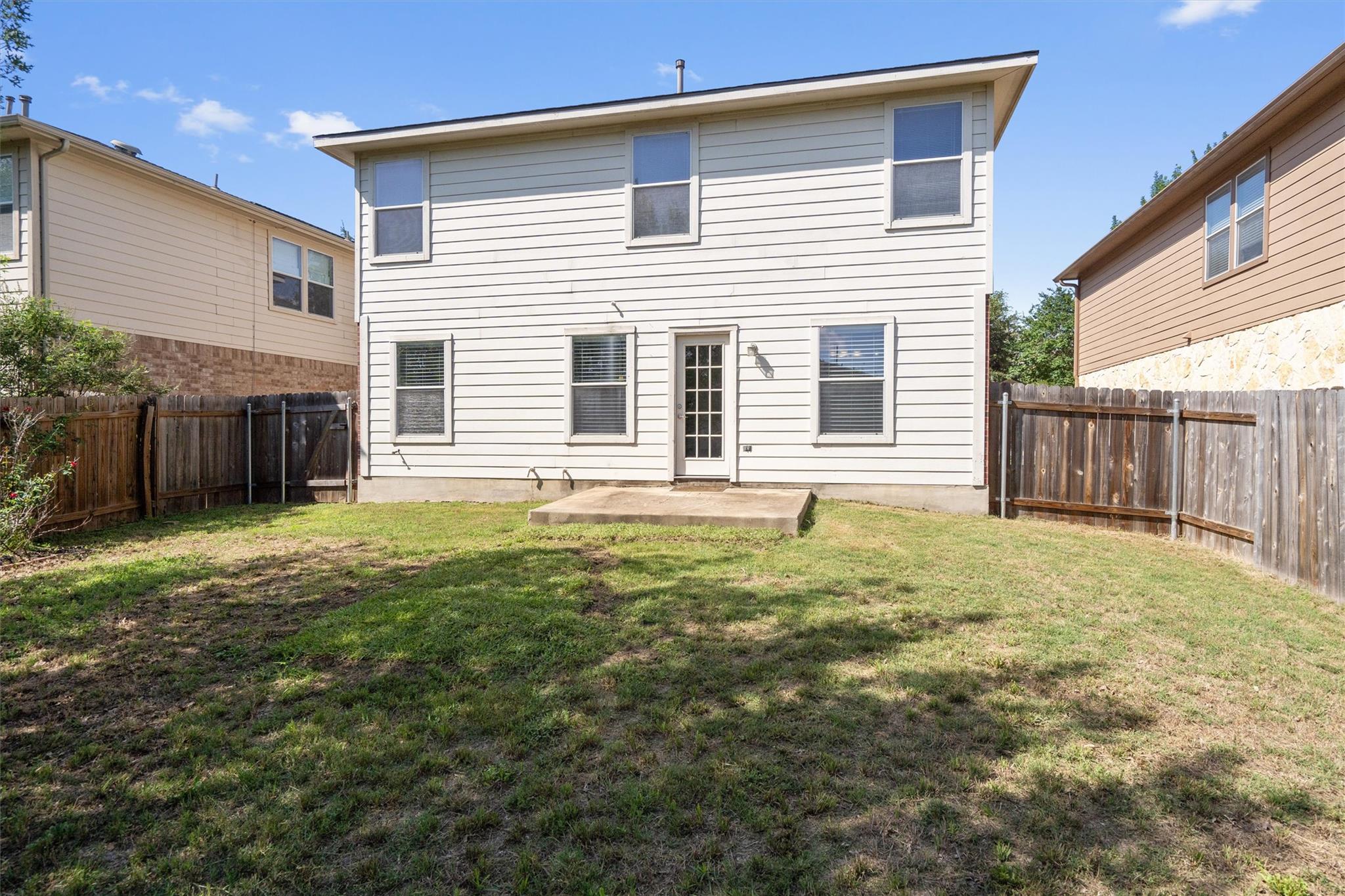 5825 Silver Screen Dr Property Photo 27