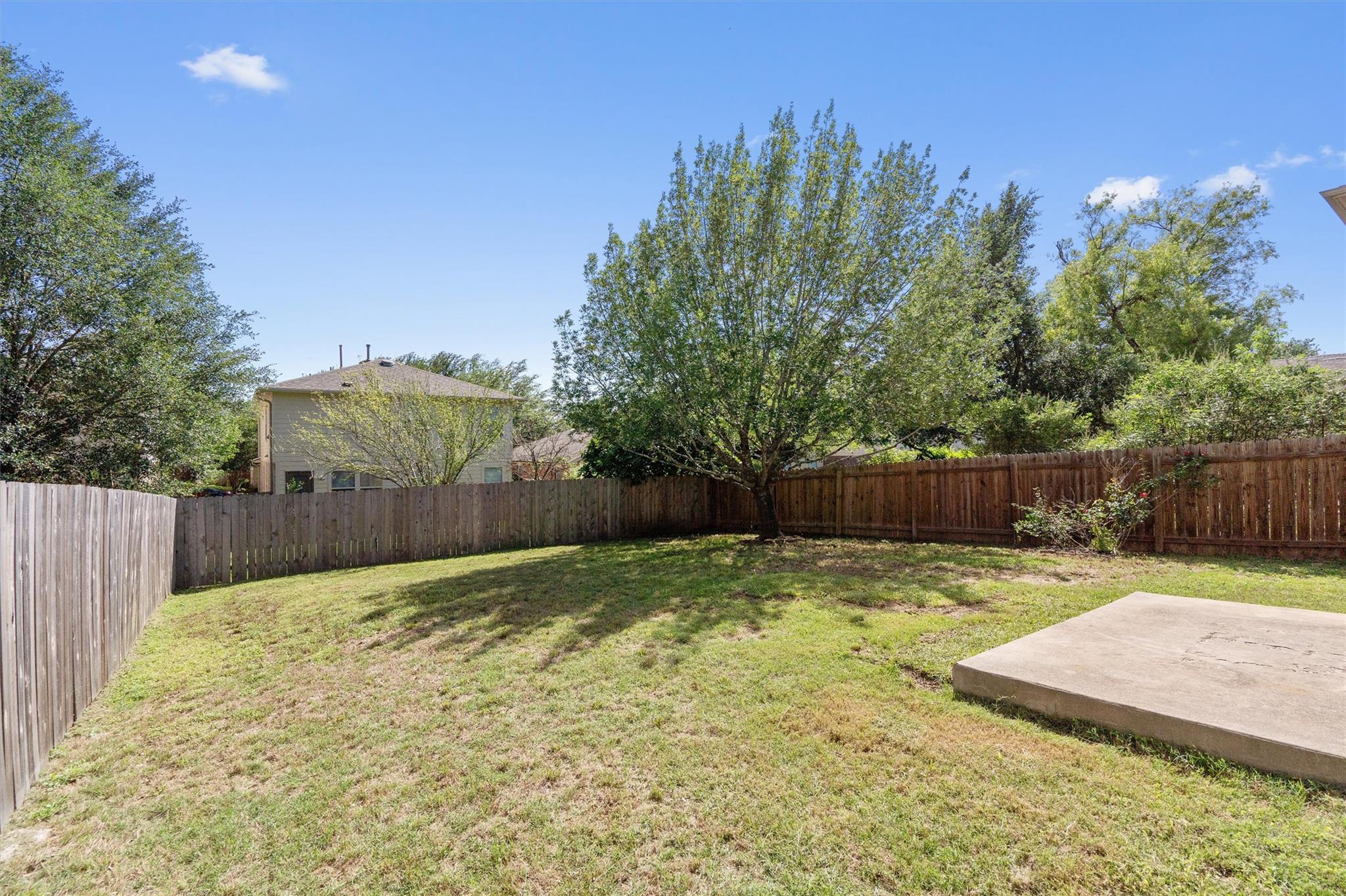 5825 Silver Screen Dr Property Photo 28