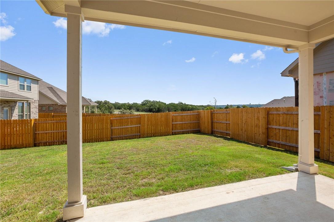 613 Silent Creek Cv Property Photo 31