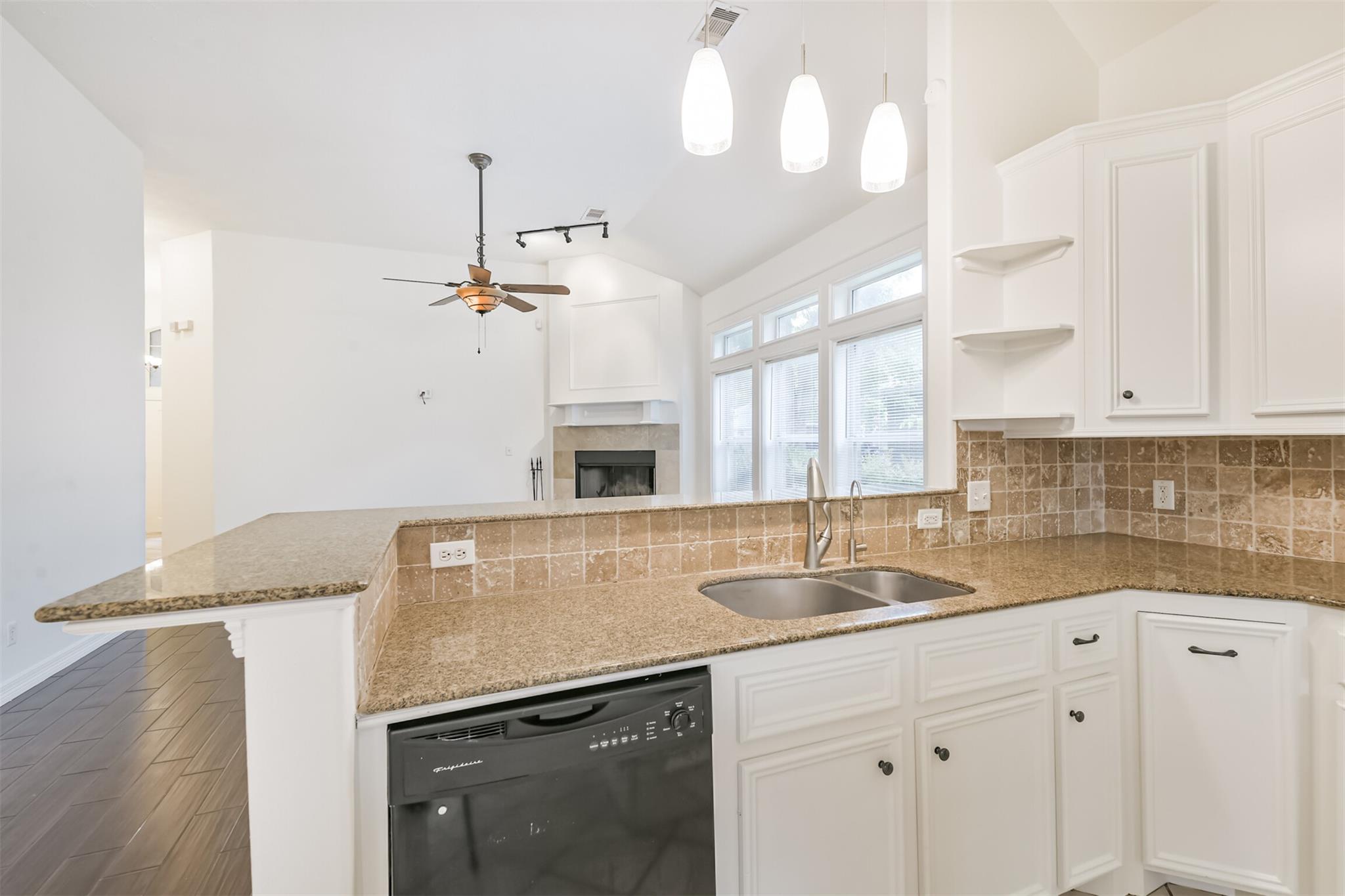 13118 Lazy Ln Property Photo 12