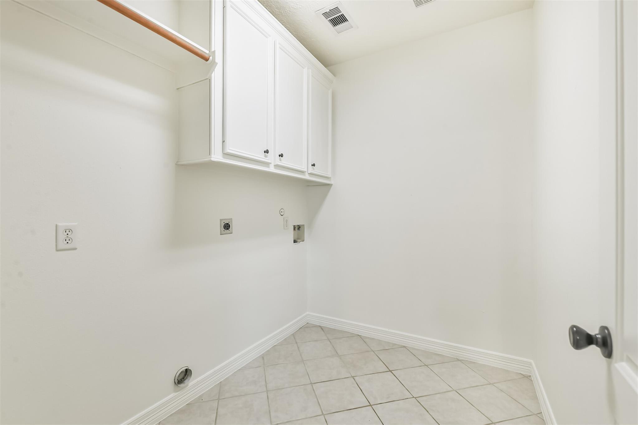 13118 Lazy Ln Property Photo 15