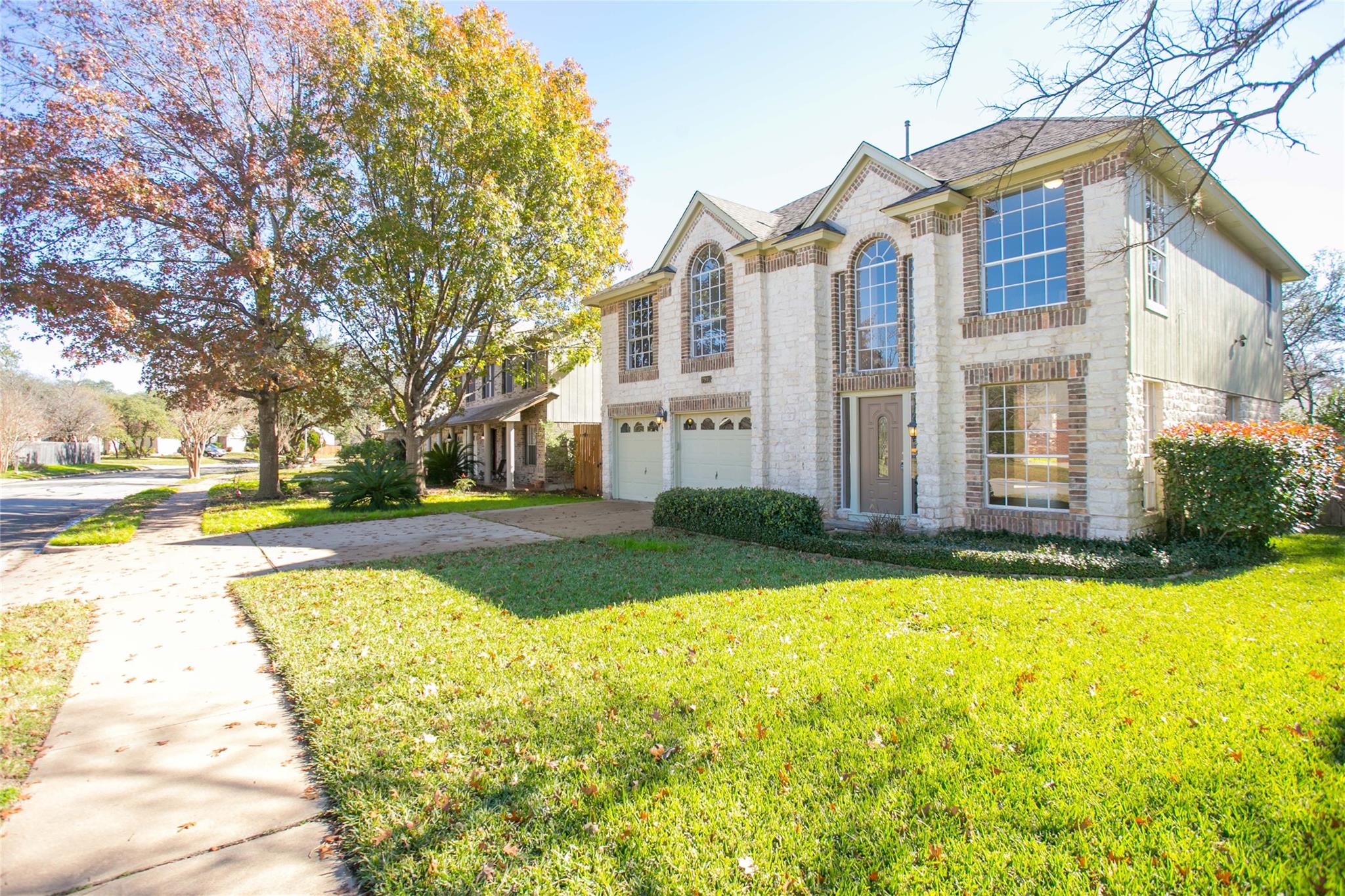 7901 Taranto Dr Property Photo 1