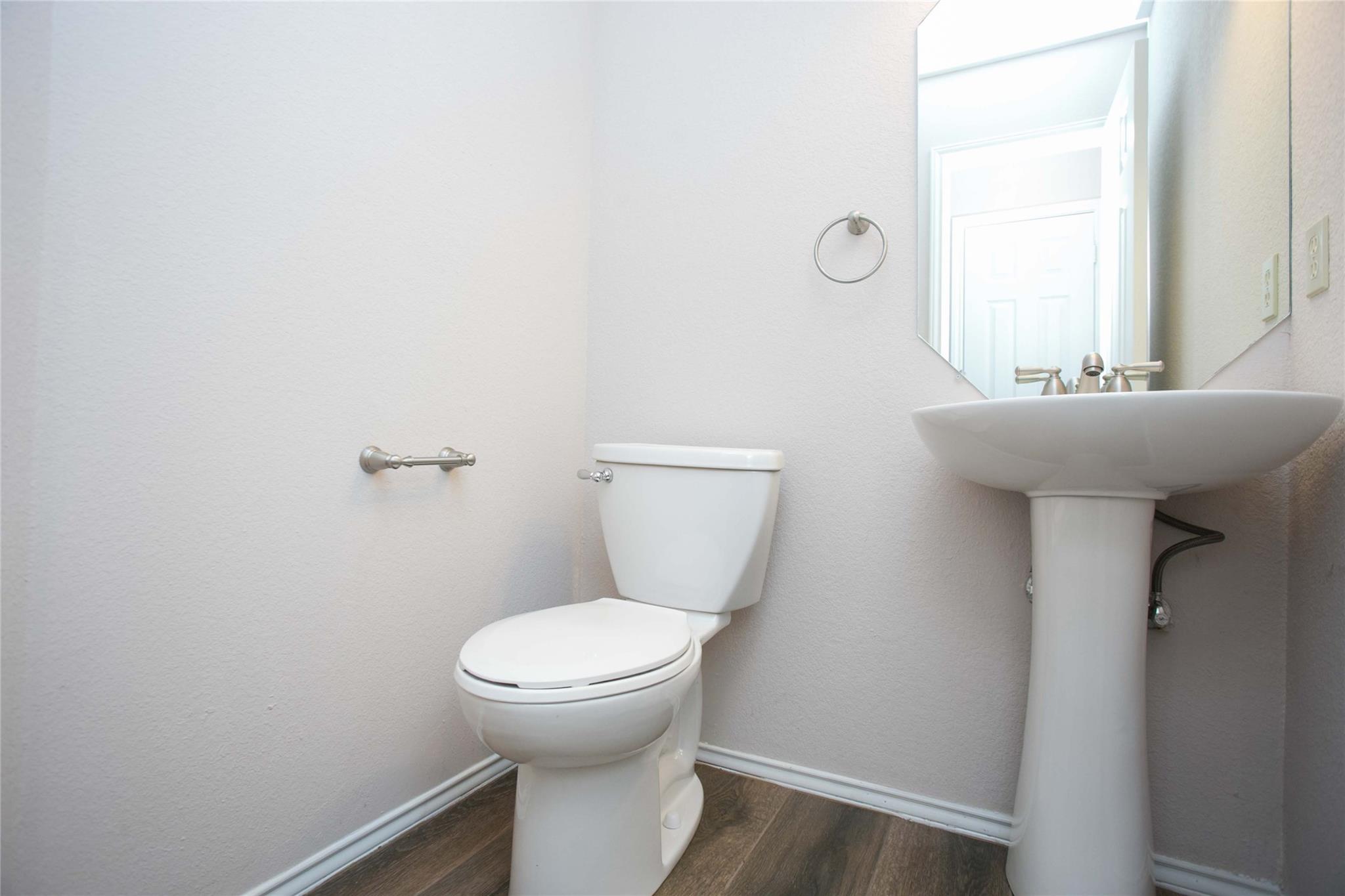 7901 Taranto Dr Property Photo 9