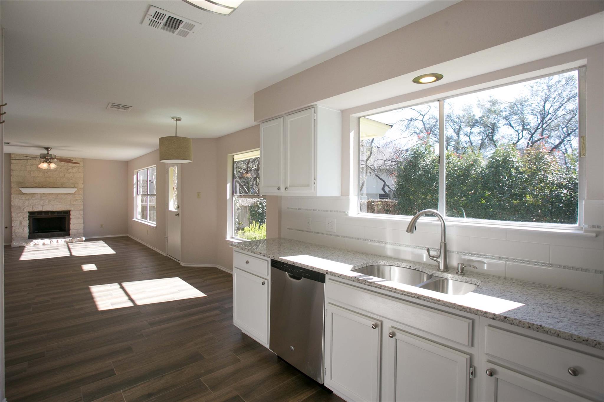 7901 Taranto Dr Property Photo 11