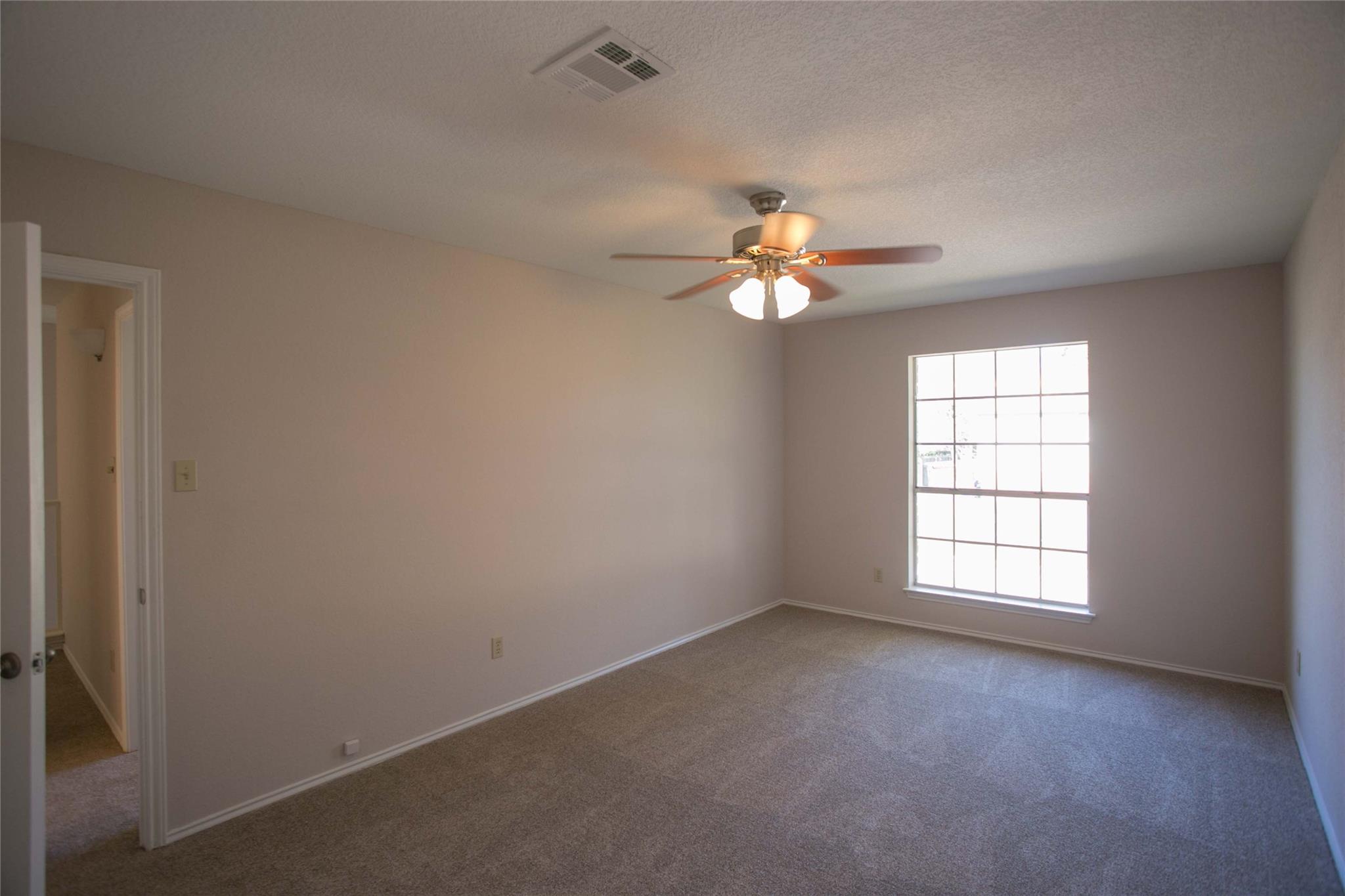 7901 Taranto Dr Property Photo 15