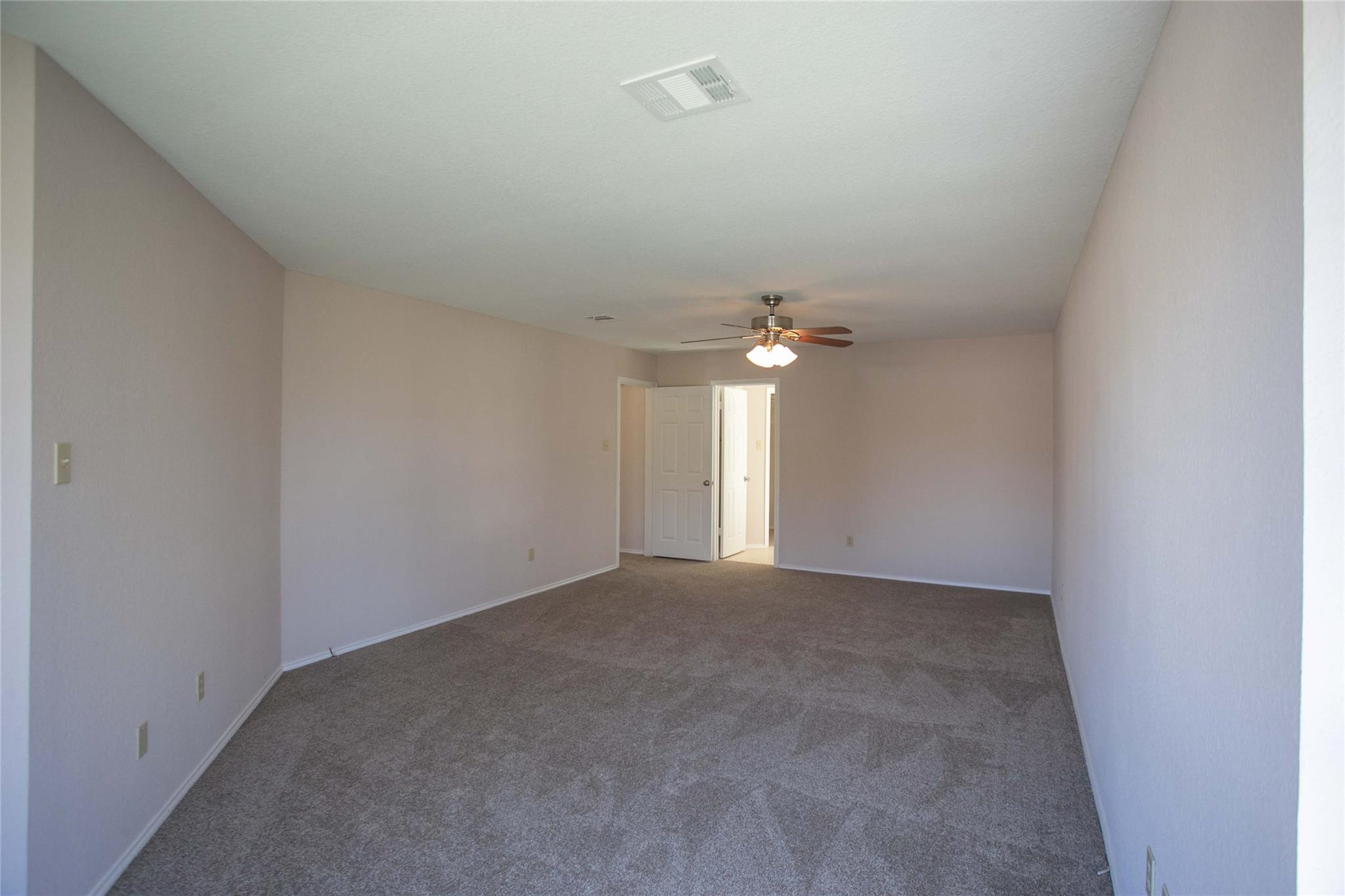 7901 Taranto Dr Property Photo 25