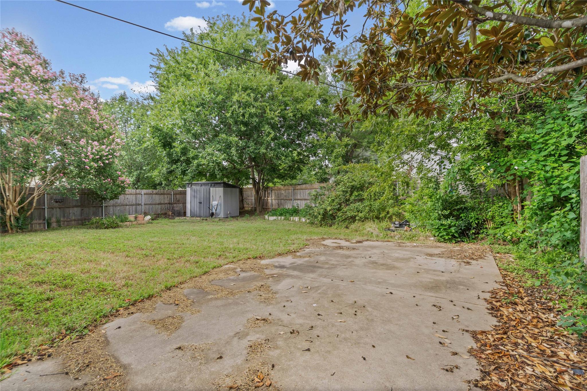 2408 Windrift Way Property Photo 16